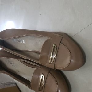 ❤❤❤Pumps from modini